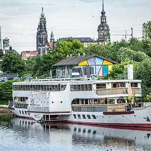 Schiffsherberge Poeppelmann 2*, Dresden Tyskland
